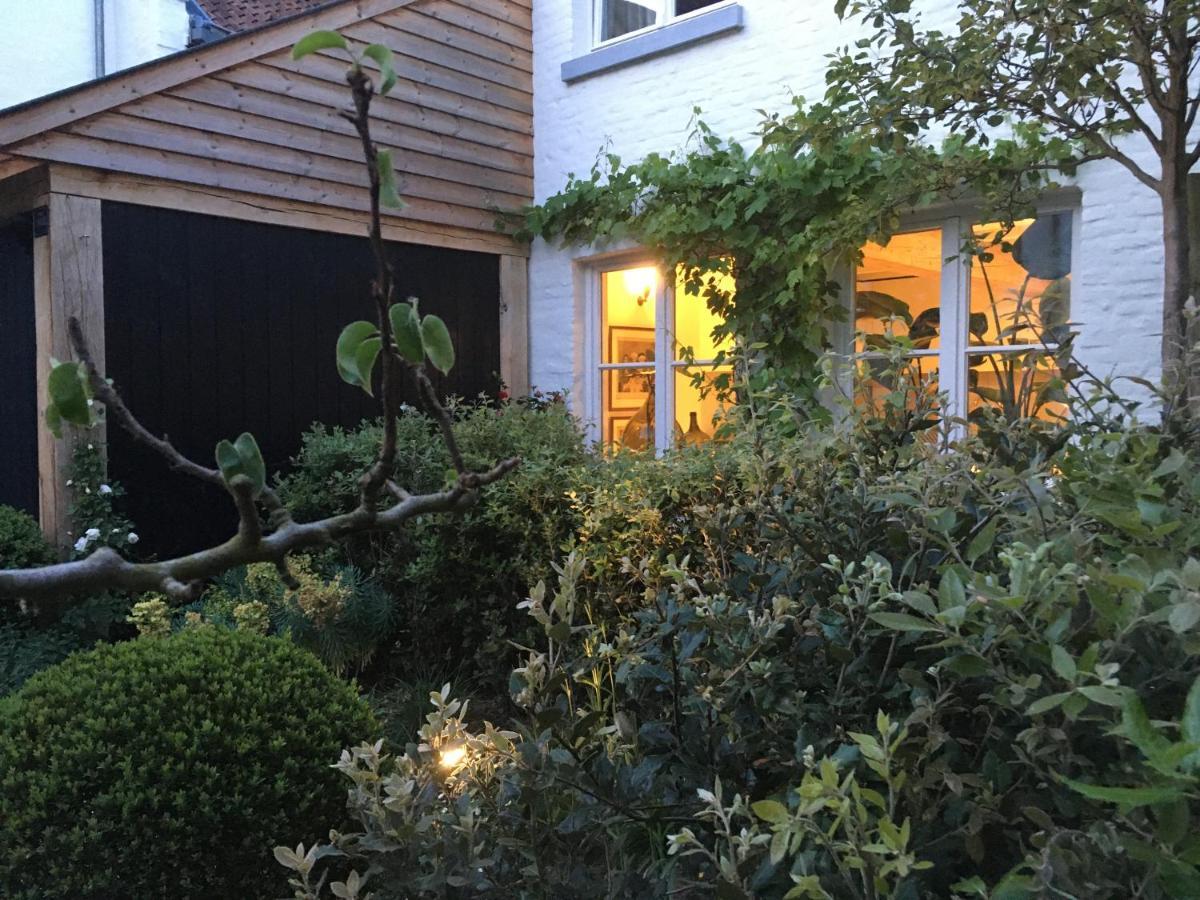 The Herring'S Residence - Stylish Private Cottage With Breakfast In Historic Center - Adults-Only Брюгге Экстерьер фото